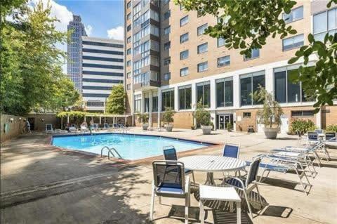 Atl Downtown 2Br King Bed Free Parking Lm1003 Villa Atlanta Eksteriør billede